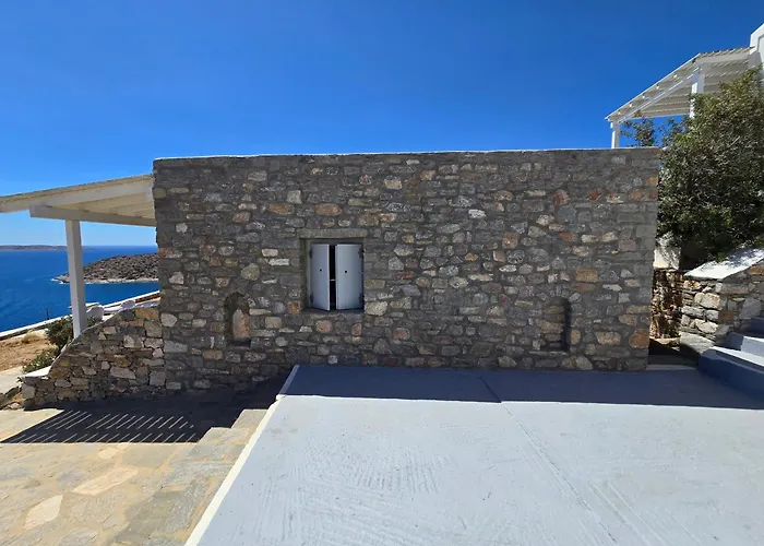 Panorama 4* 伊拉克利亚岛