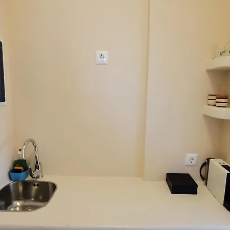 Panorama מלון דירות 4*